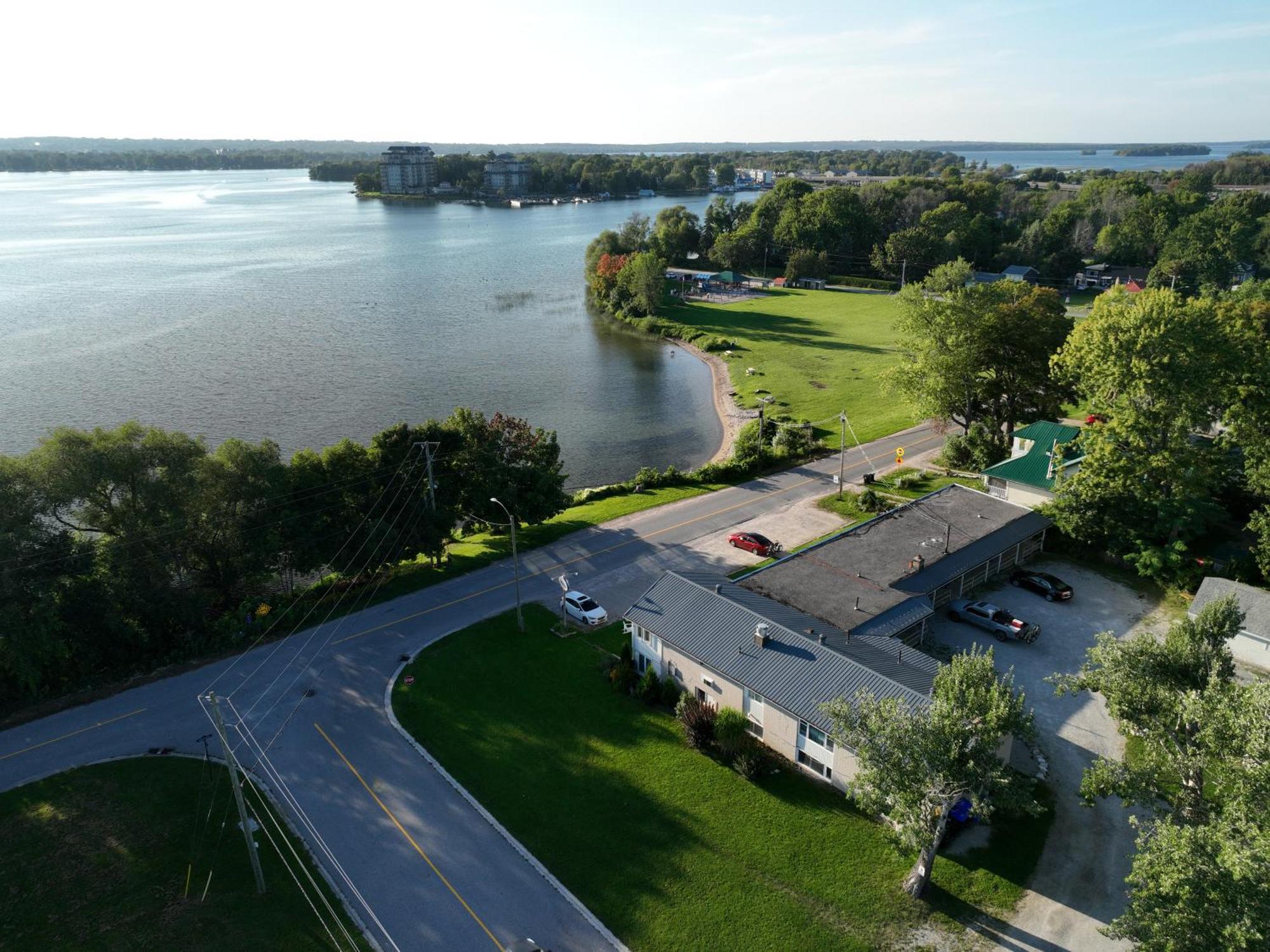 Lakeside Inn Orillia Eksteriør billede