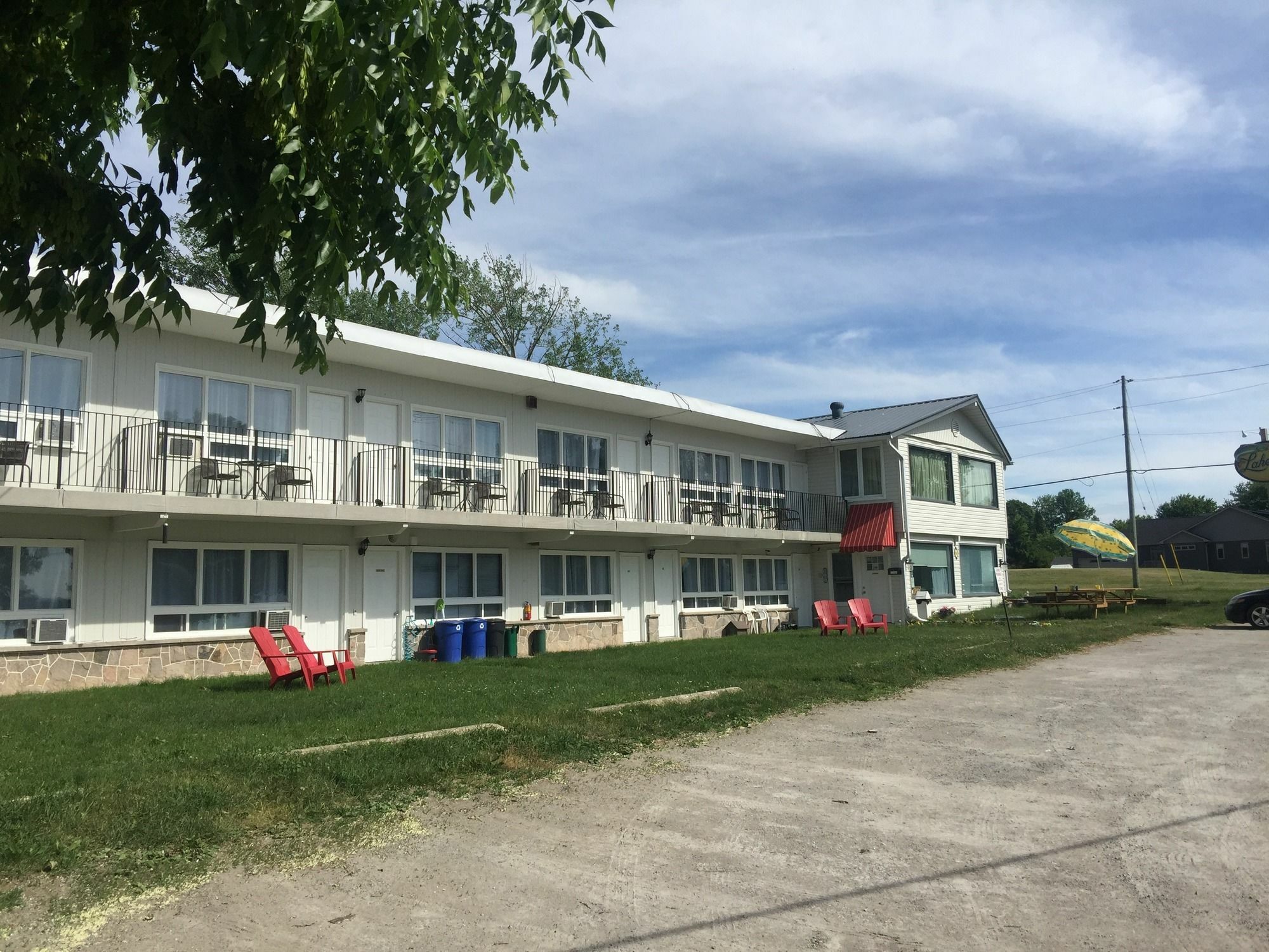 Lakeside Inn Orillia Eksteriør billede